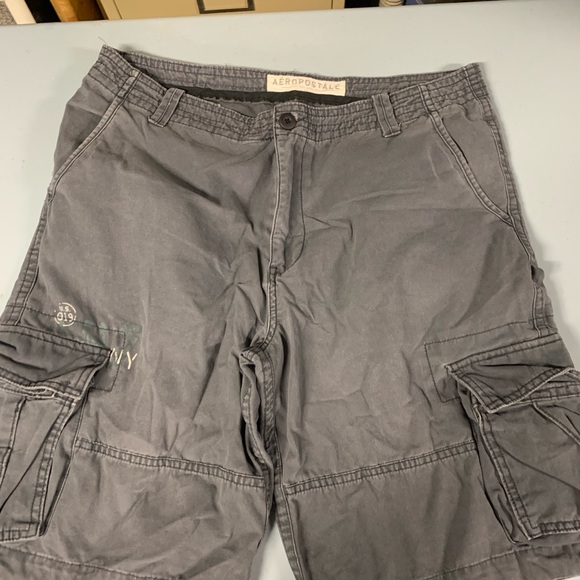 MENS AEROPOSTALE CARGO SHORTS - Picture 1 of 4